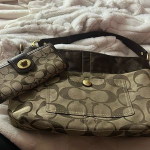 Coach purse and wallet